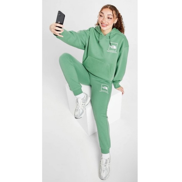 The North Face Pants - The North Face Womens Box Logo Joggers XS Green Athletic Loungewear High Waisted